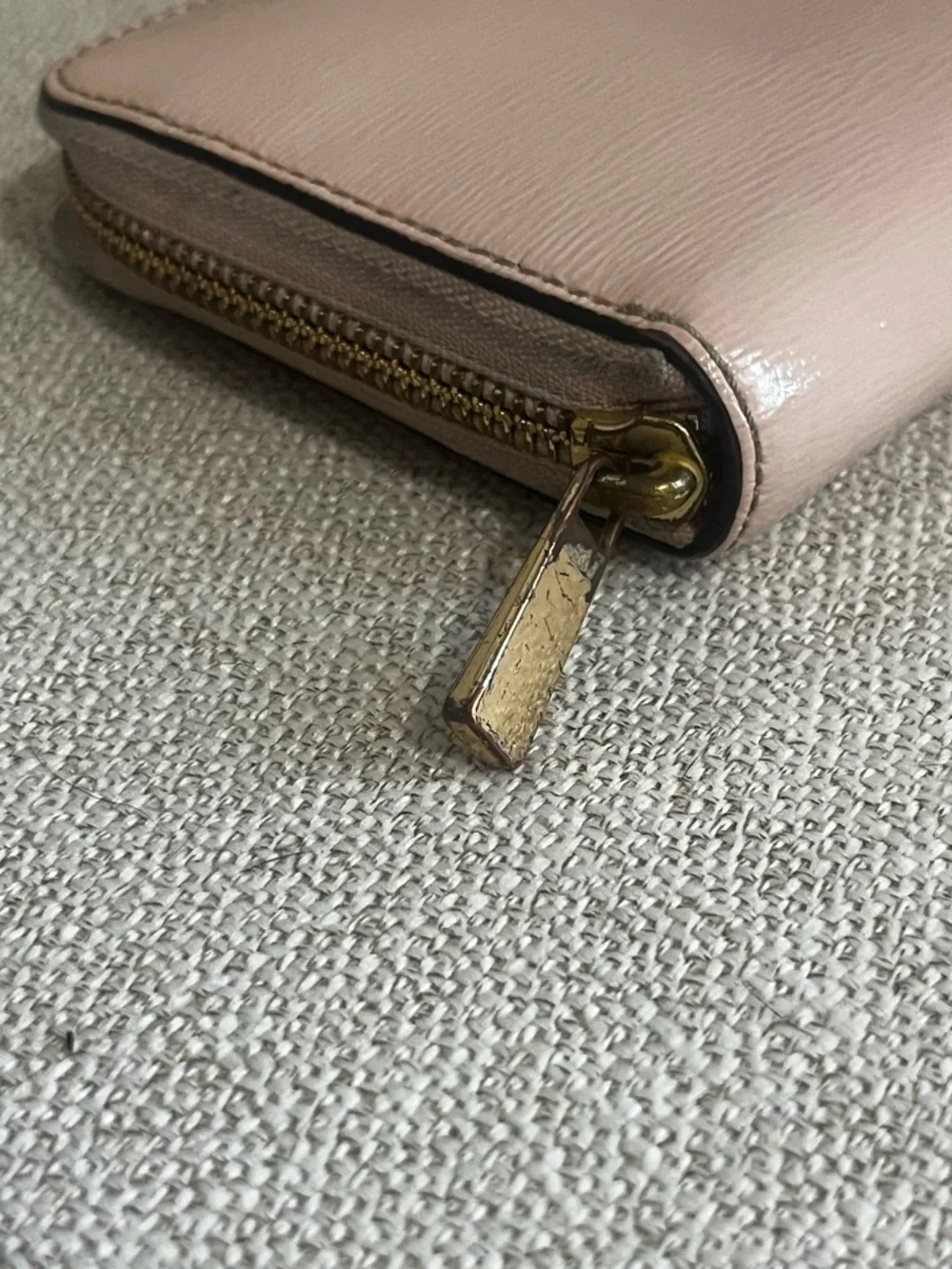 Tory Burch Robinson Zip Continental Wallet GUC - Picture 5 of 10